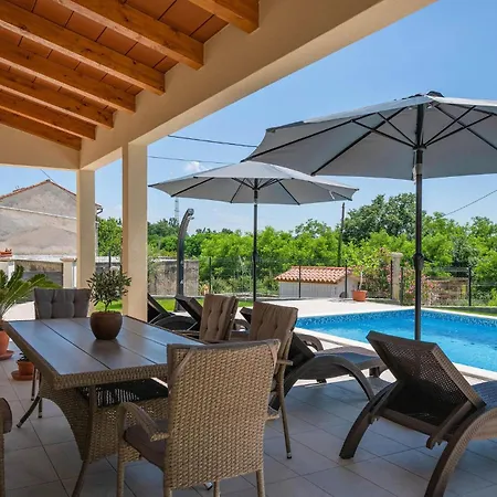 Amazing In With House A Panoramic View * Labin (Istria)