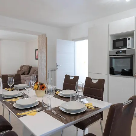 Holiday home Amazing In Labin With House A Panoramic View