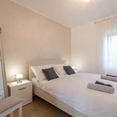 Holiday home Amazing In Labin With House A Panoramic View *