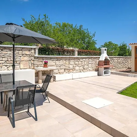 Amazing In With House A Panoramic View *