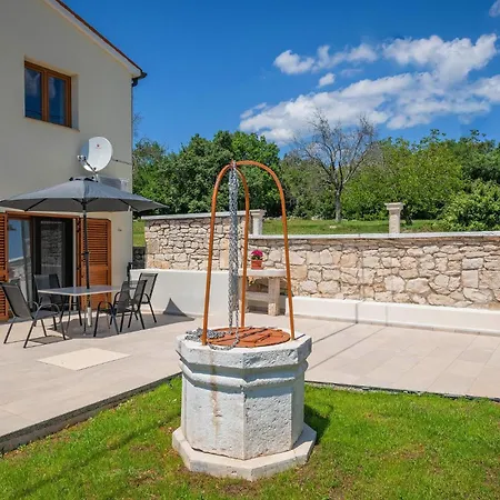 Amazing In With House A Panoramic View Сasa de vacaciones *